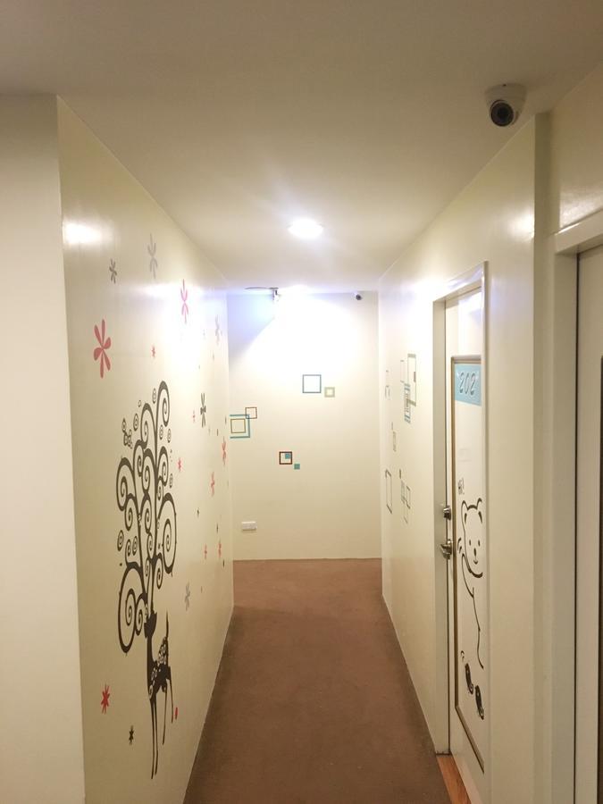 Mini Box Hotel Taipeh Exterior foto